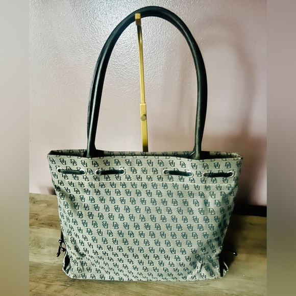 Dooney & Bourke Bag - Picture 2 of 8